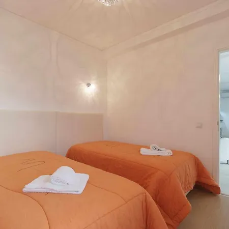 Boat View - Marina Plaza - By Vilamourasun *